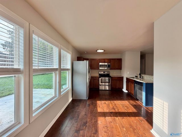2110 Fernbrook Drive, Huntsville, AL 35811