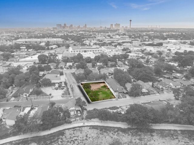 239 FORREST AVE, San Antonio, TX 78204