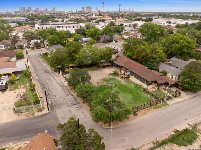 239 FORREST AVE, San Antonio, TX 78204