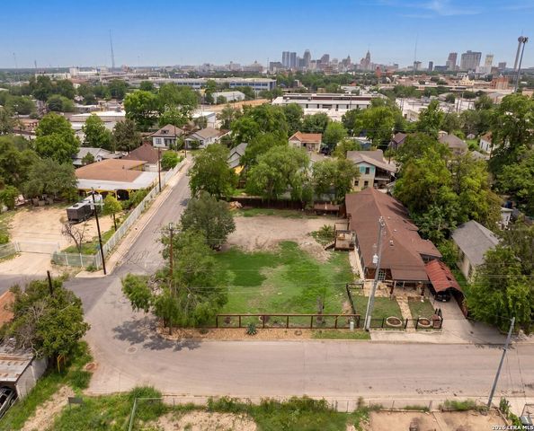 239 FORREST AVE, San Antonio, TX 78204