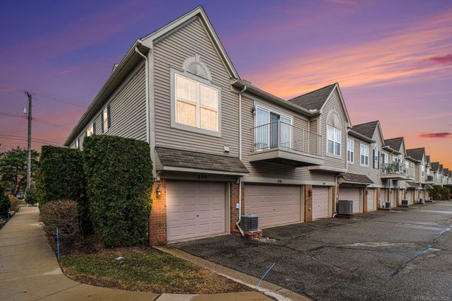 234 N Wixom Road, Wixom, MI 48393