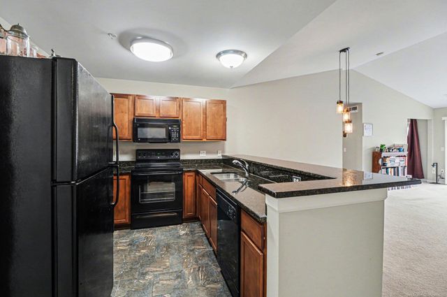 234 N Wixom Road, Wixom, MI 48393