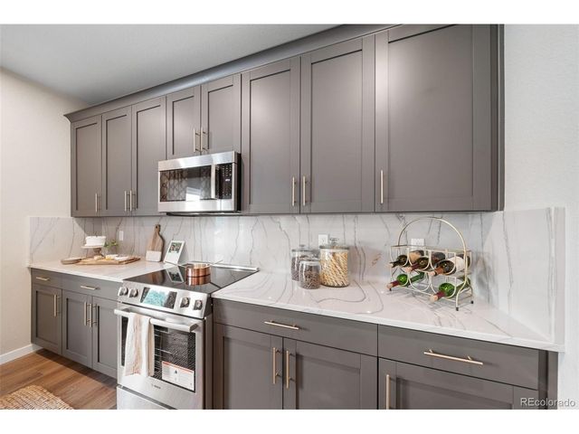 4597 N Sicily Ct, Aurora, CO 80019