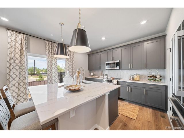 4597 N Sicily Ct, Aurora, CO 80019