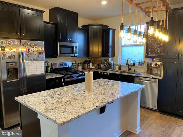 1911 BOULDER DR, Downingtown, PA 19335