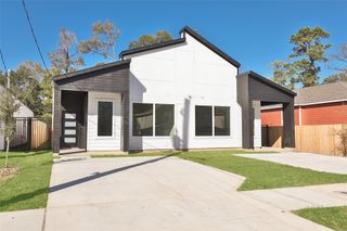 8137 Cabot Street A/B, Houston, TX 77078