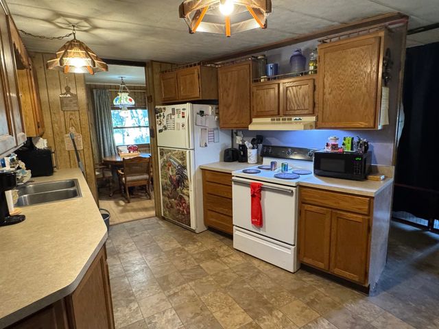 6350 E Cadillac Road, Falmouth, MI 49632