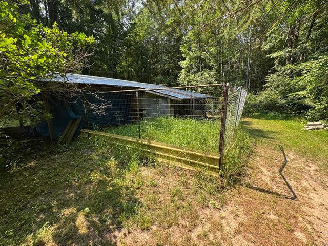 6350 E Cadillac Road, Falmouth, MI 49632