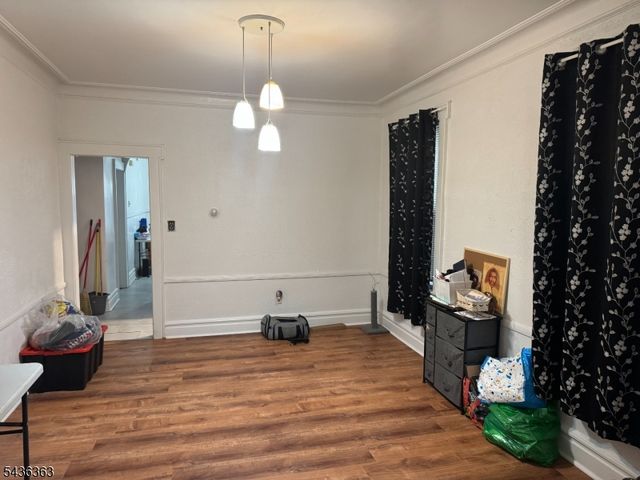 5 Mapes Ter, Newark City, NJ 07112