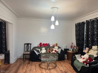 5 Mapes Ter, Newark City, NJ 07112