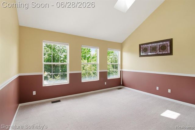 1091 Beaver Run, Troy, MI 48083