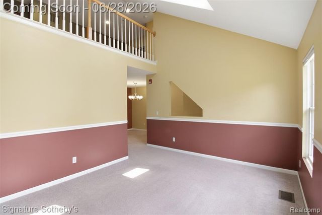 1091 Beaver Run, Troy, MI 48083