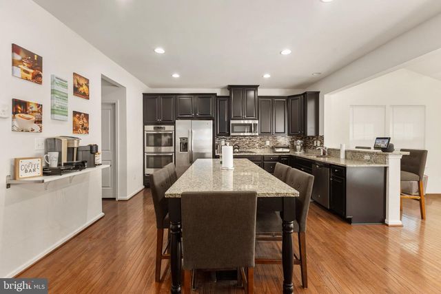 5812 SPRUCE VALLEY DR, Fredericksburg, VA 22407