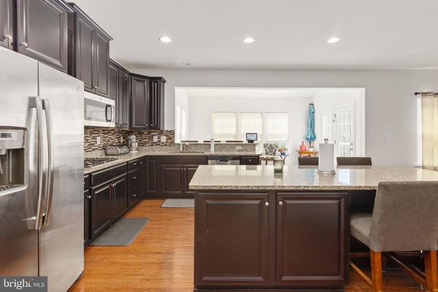 5812 SPRUCE VALLEY DR, Fredericksburg, VA 22407