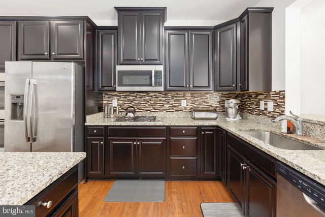 5812 SPRUCE VALLEY DR, Fredericksburg, VA 22407