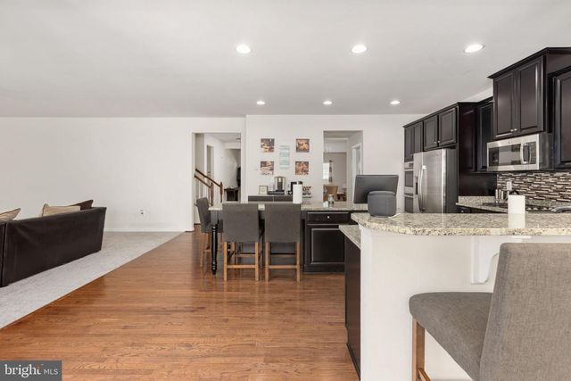 5812 SPRUCE VALLEY DR, Fredericksburg, VA 22407