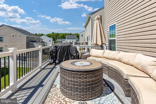 5812 SPRUCE VALLEY DR, Fredericksburg, VA 22407