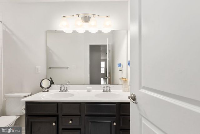 5812 SPRUCE VALLEY DR, Fredericksburg, VA 22407