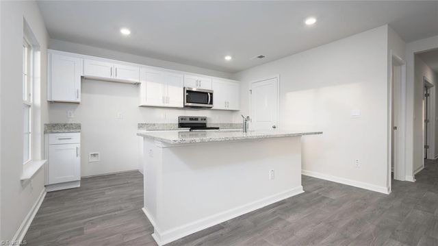 601 Jack Pine Street, Thomasville, NC 27360