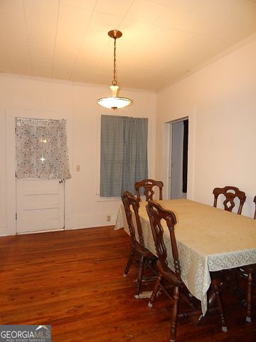 46 E Calhoun Street, Reynolds, GA 31076