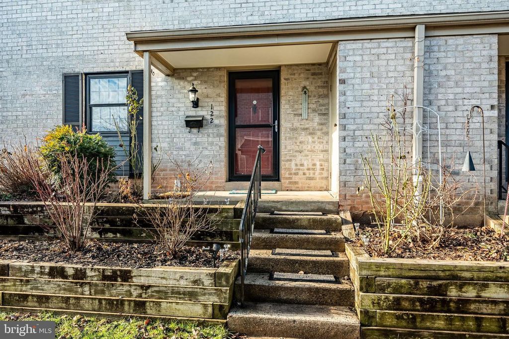 122 PROVIDENCE FORGE RD, Royersford, PA 19468