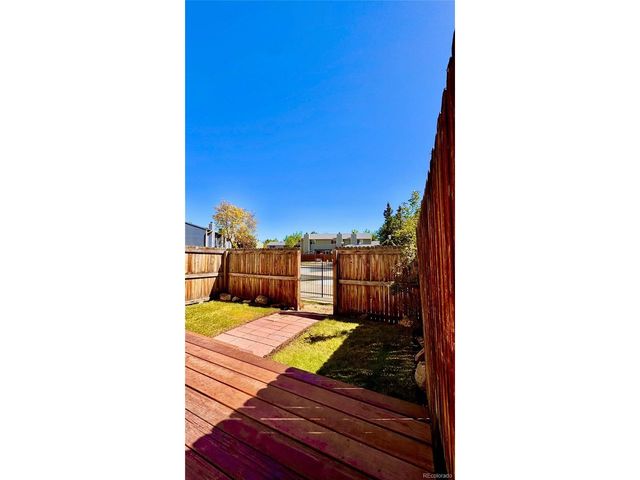 8771 Carr Loop, Arvada, CO 80005
