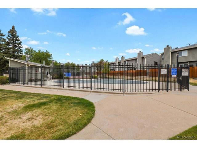 8771 Carr Loop, Arvada, CO 80005