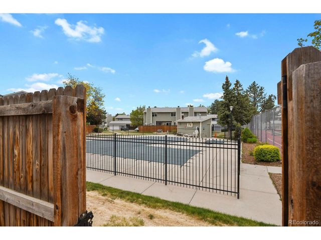 8771 Carr Loop, Arvada, CO 80005
