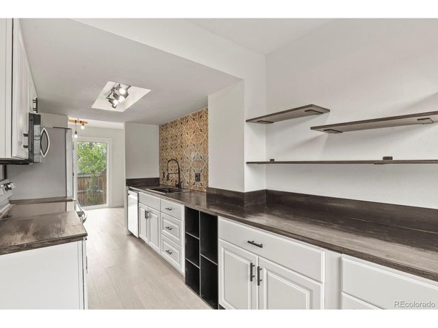 8771 Carr Loop, Arvada, CO 80005