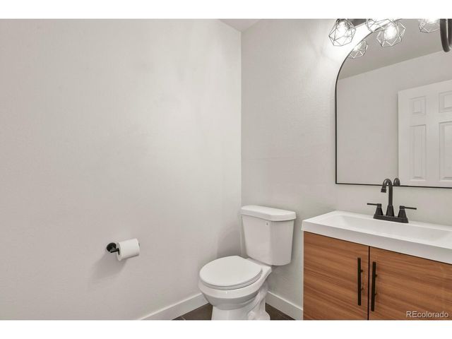 8771 Carr Loop, Arvada, CO 80005