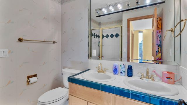 13451 Desert Hills Place NE, Albuquerque, NM 87111