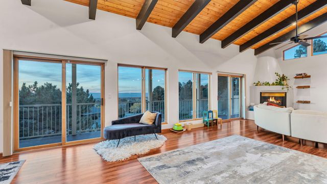 13451 Desert Hills Place NE, Albuquerque, NM 87111