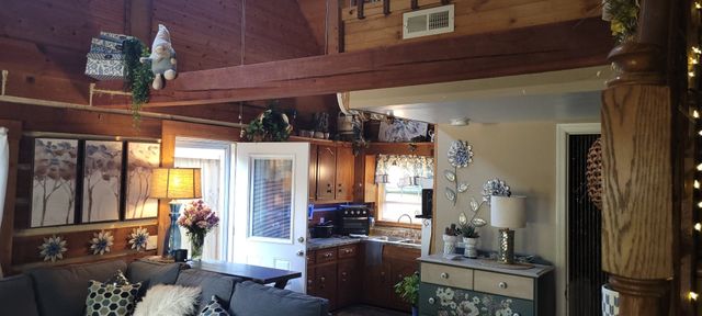141 General Buckner Dr, Dover, TN 37058