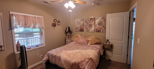 141 General Buckner Dr, Dover, TN 37058