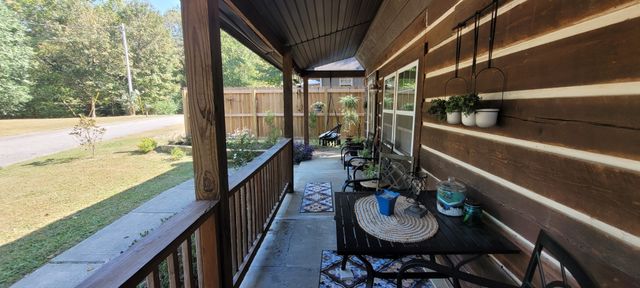 141 General Buckner Dr, Dover, TN 37058
