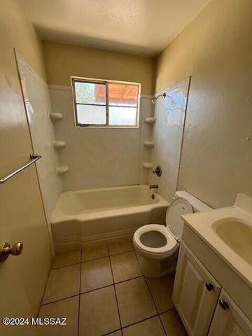 4123 E North St Unit C, Tucson, AZ 85712