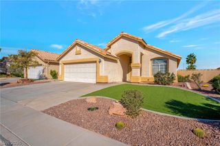3762 FLOWERING PEACH Court, Las Vegas, NV 89147