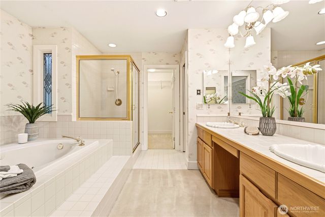 1726 Bellevue Way NE, Bellevue, WA 98004