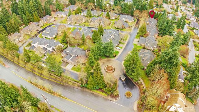 1726 Bellevue Way NE, Bellevue, WA 98004