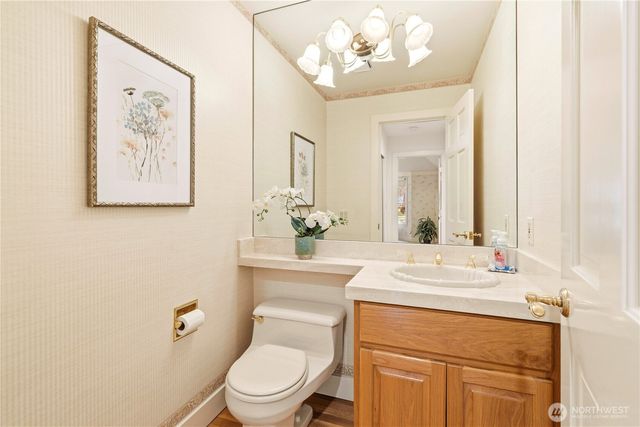 1726 Bellevue Way NE, Bellevue, WA 98004