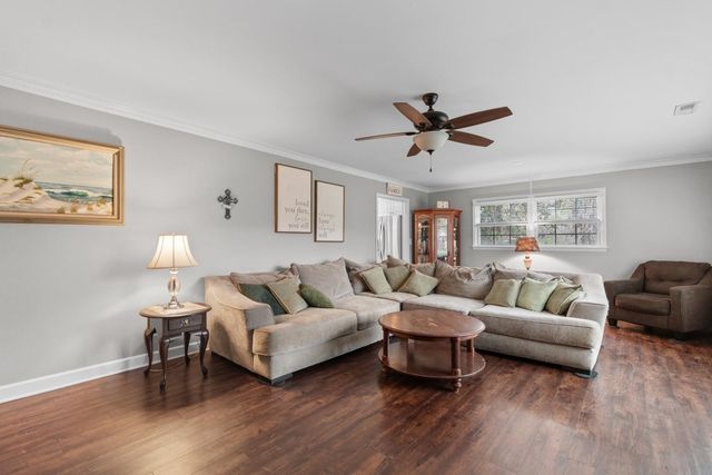 152 Busbee St., Conway, SC 29526