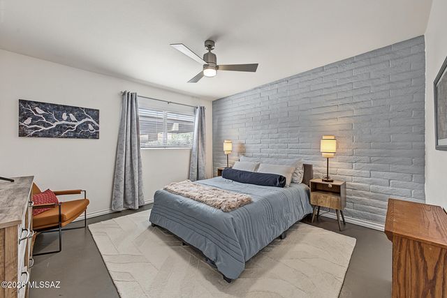 4310 E Presidio Road, Tucson, AZ 85712