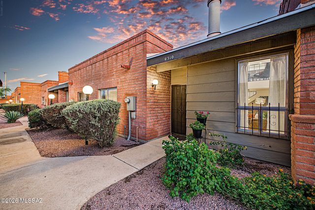 4310 E Presidio Road, Tucson, AZ 85712