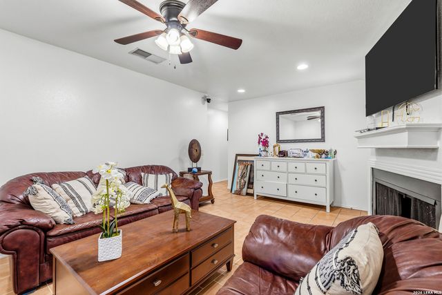 6650 Grist Mill St, Leon Valley, TX 78238