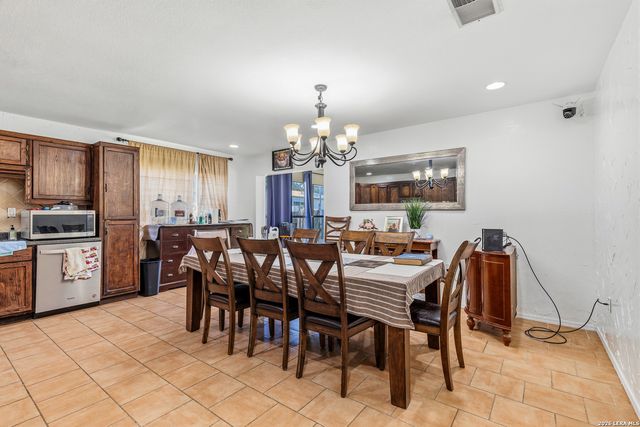 6650 Grist Mill St, Leon Valley, TX 78238