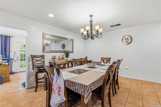6650 Grist Mill St, Leon Valley, TX 78238