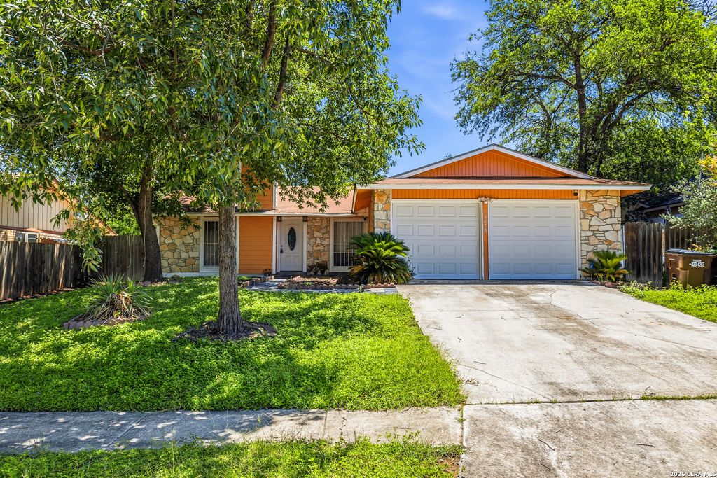 6650 Grist Mill St, Leon Valley, TX 78238