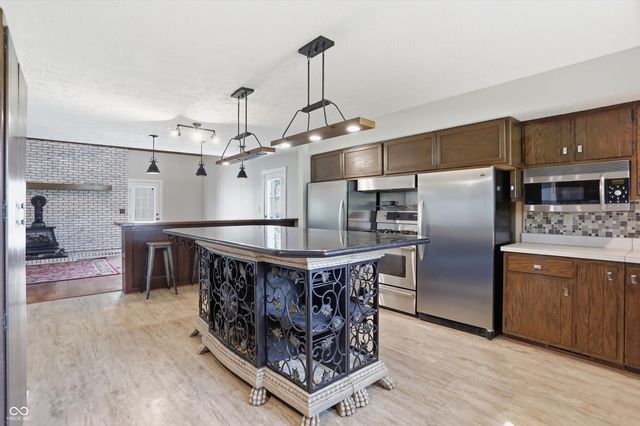 6336 N Carroll Road, Indianapolis, IN 46235