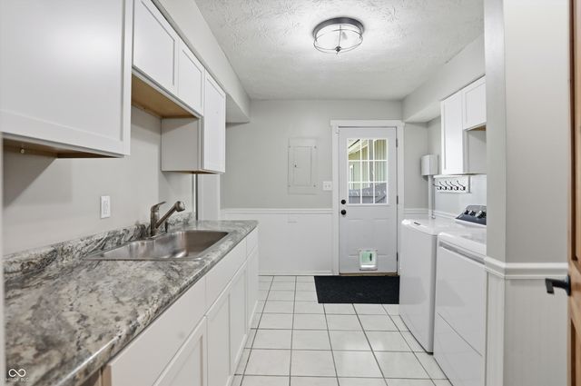 6336 N Carroll Road, Indianapolis, IN 46235