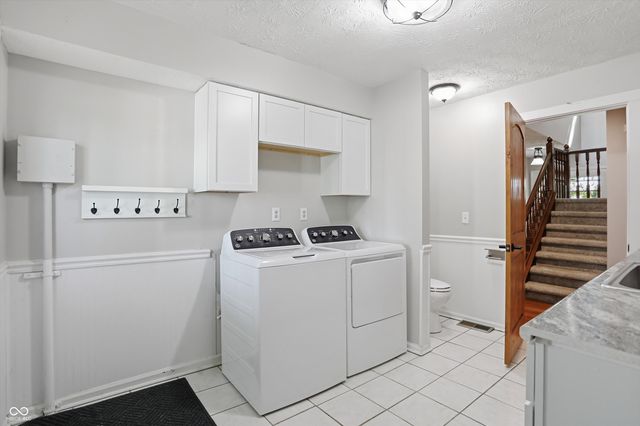 6336 N Carroll Road, Indianapolis, IN 46235